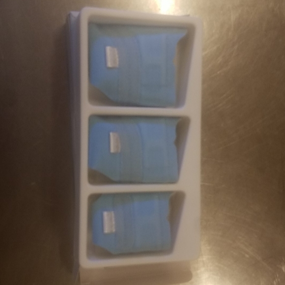 Owlet socks 0-18 months - Picture 4 of 4